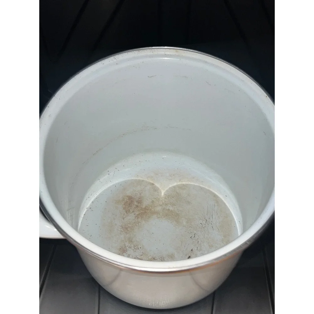 Vintage White Enamel‎ Stock Pot with Lid Large Soup Stew Pot 8.25 Inch Tall